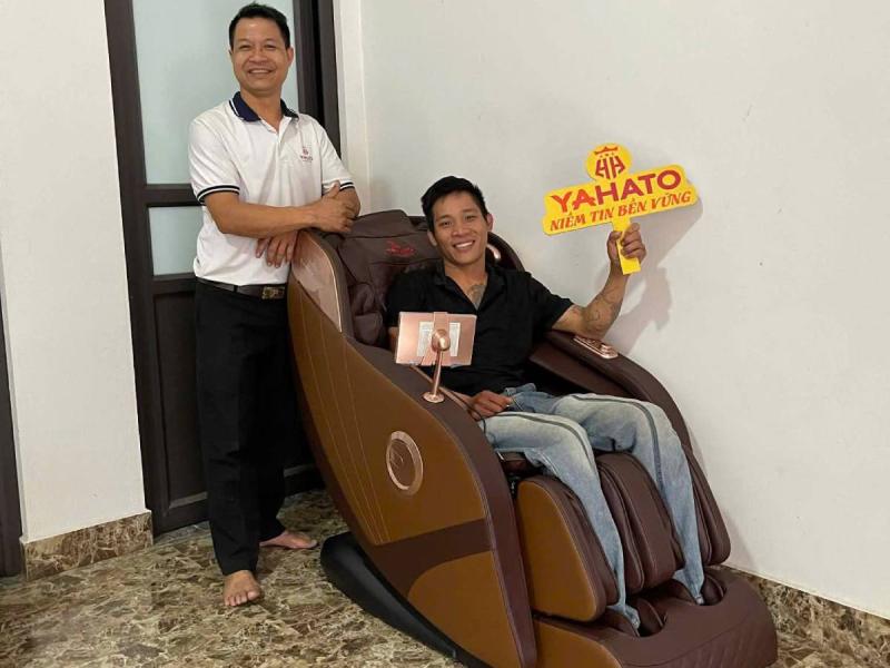   
          Thư gian cơ thể tại nhà cùng ghế massage Yahato
